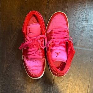 Nike Pink and Red Low-Top Jumpman Sneakers